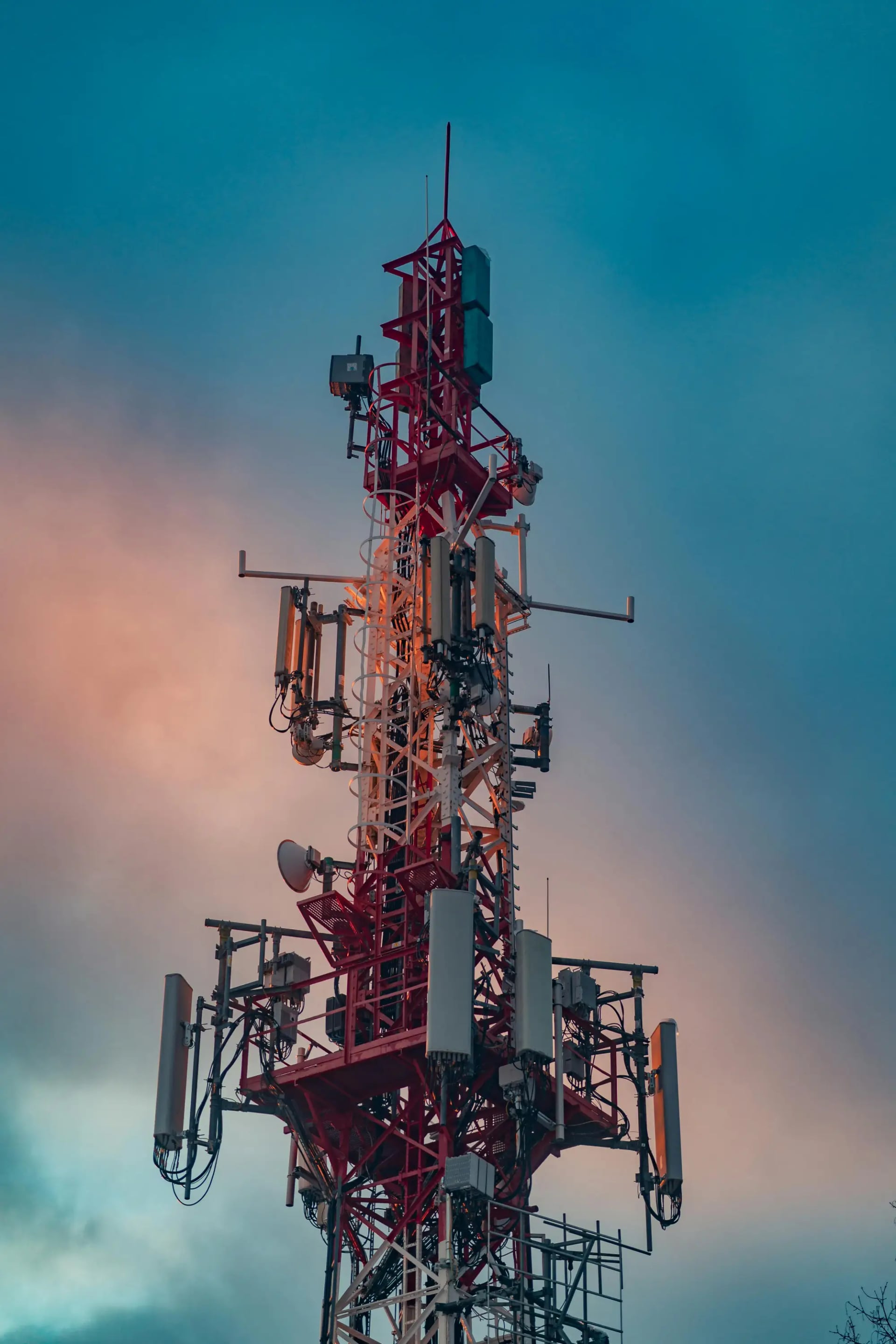 Telecom & IT Infrastructure - Network design and implementation